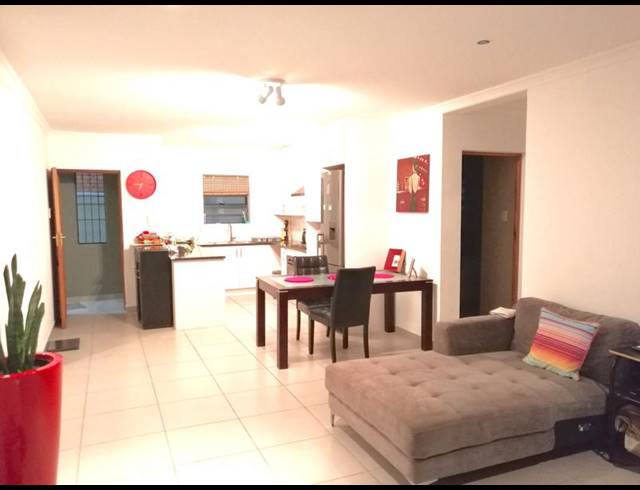 3 BEDROOM APARTMENT FOR SALE IN RIVONIA